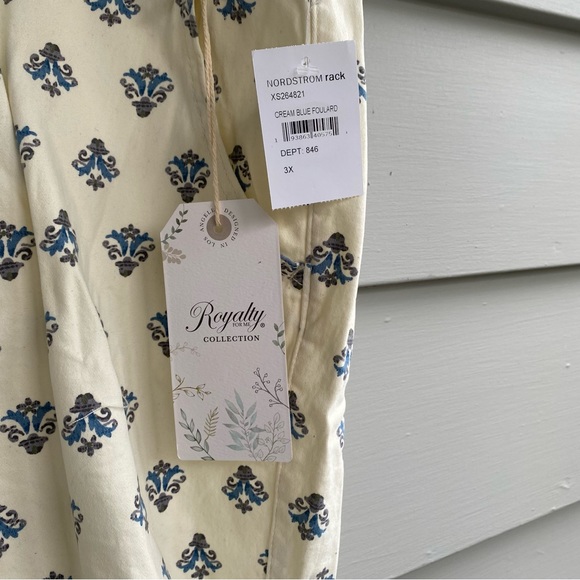 Royalty For Me Womens 3X Shorts Cream Blue  Drawstring Cotton Blend - Picture 4 of 6